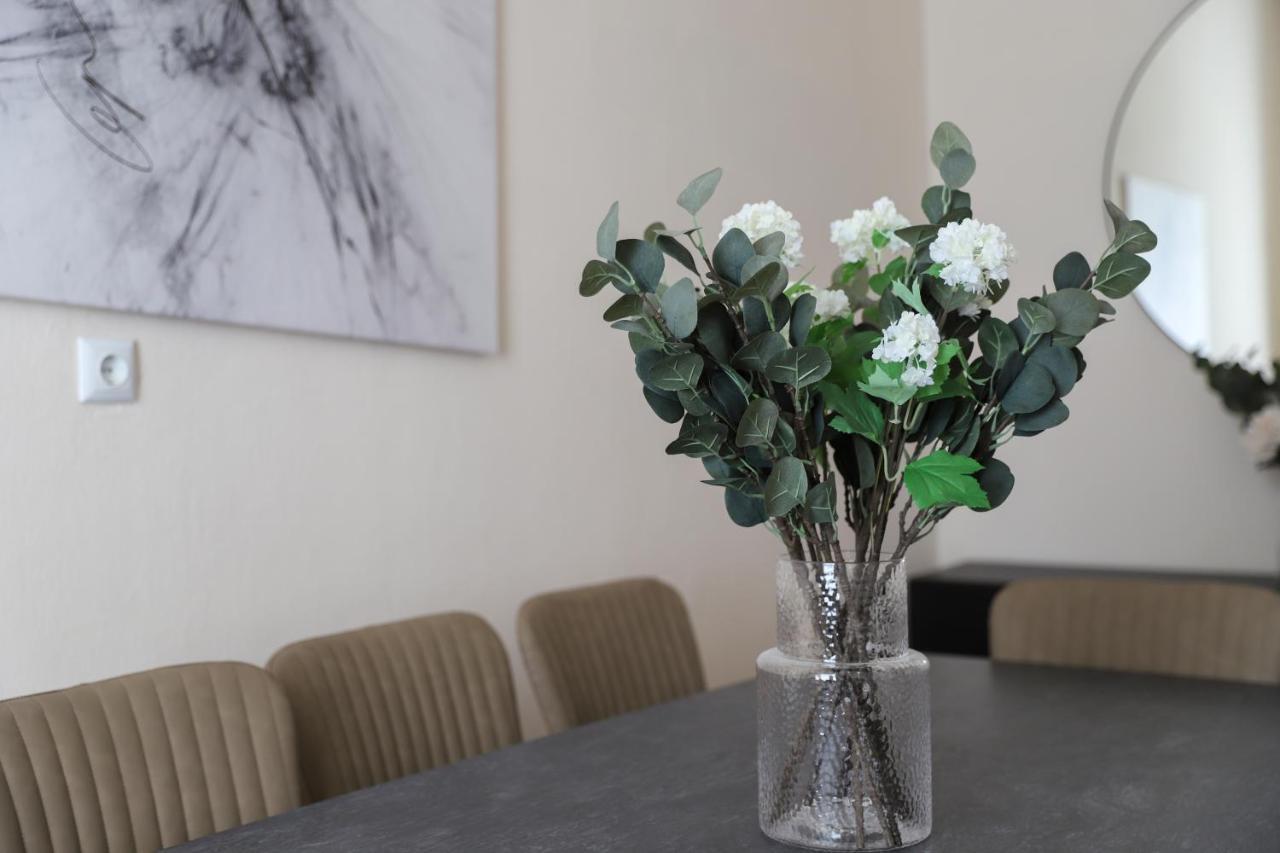 Spacious Apartment, 3 Min To U6 Metro Viena Exterior foto