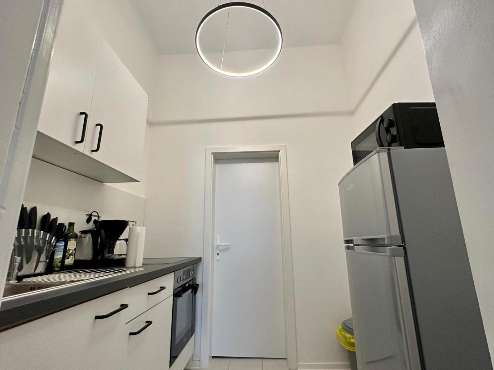 Spacious Apartment, 3 Min To U6 Metro Viena Exterior foto