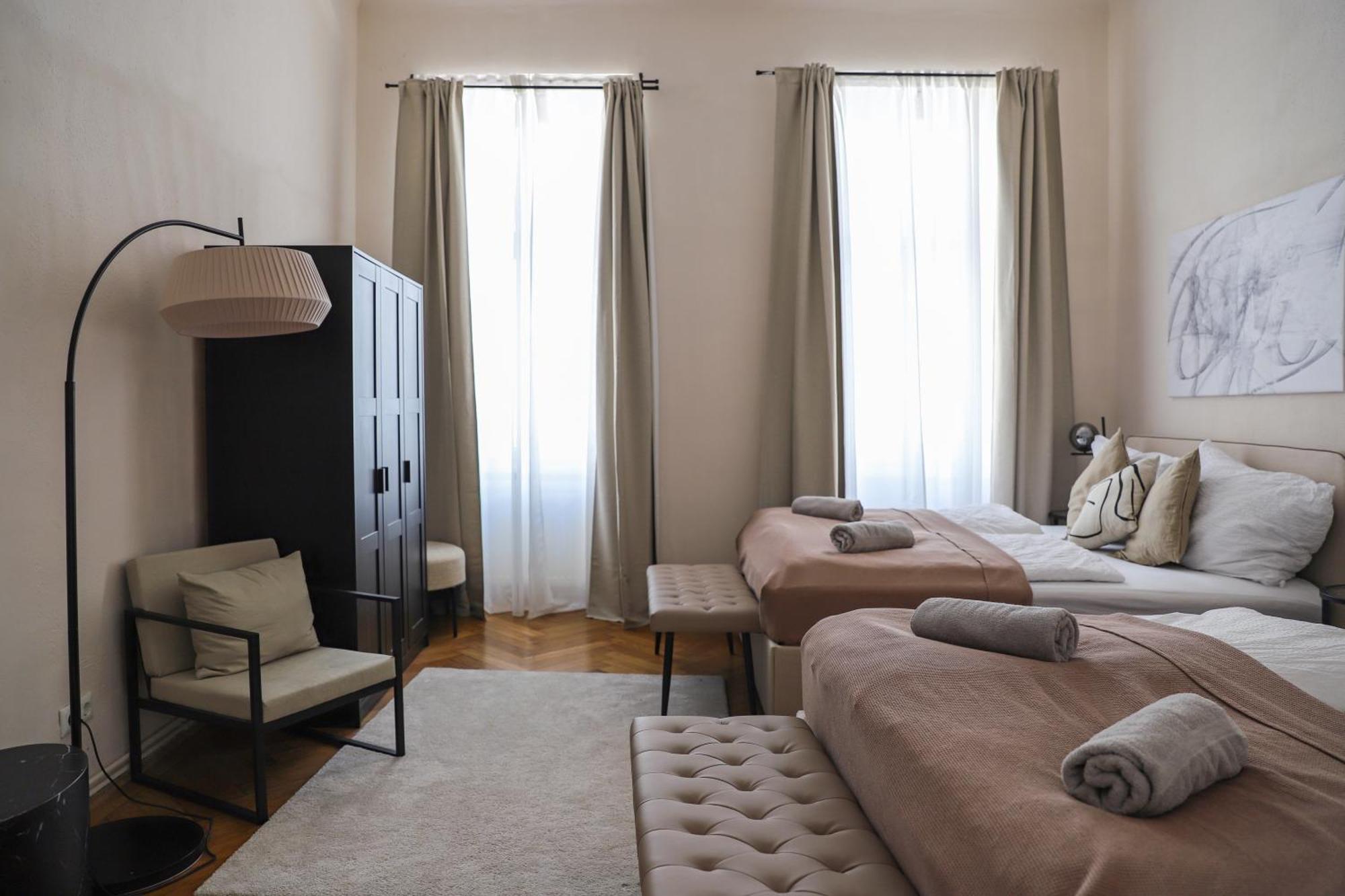 Spacious Apartment, 3 Min To U6 Metro Viena Exterior foto