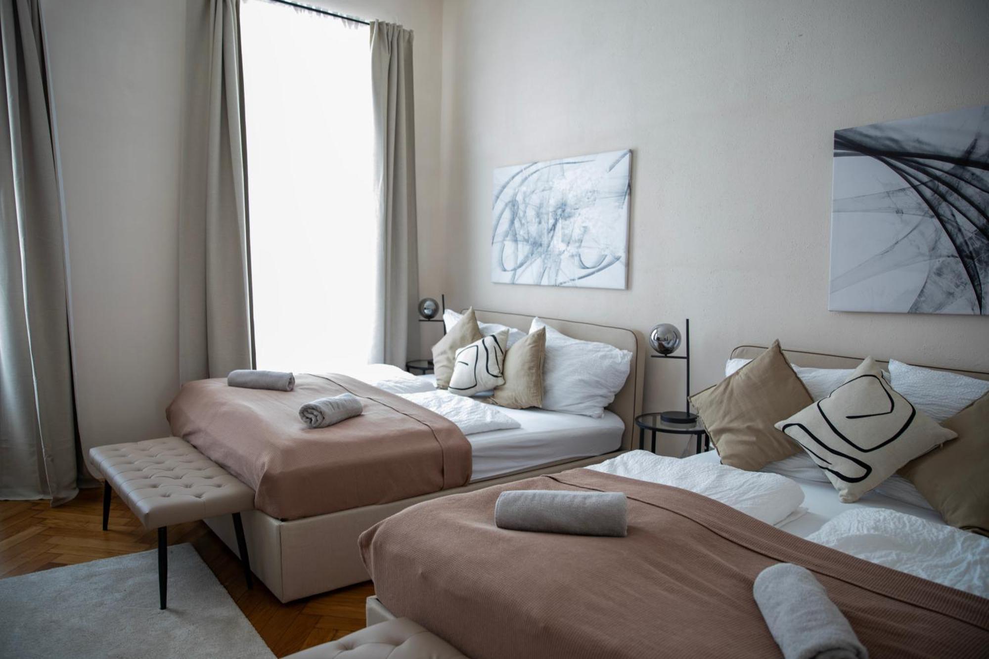 Spacious Apartment, 3 Min To U6 Metro Viena Exterior foto